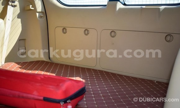 Acheter Import Voiture Toyota Prado Blanc à Import - Dubai, Bujumbura Acheter Import Voiture Toyota Prado Blanc à Import - Dubai, Bujumbura