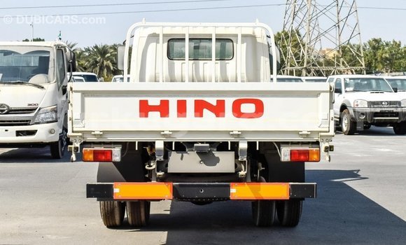 Nunua Imported Hino 300 Series Nyeupe Lori ndani ya Import - Dubai nchini Bujumbura Nunua Imported Hino 300 Series Nyeupe Lori ndani ya Import - Dubai nchini Bujumbura