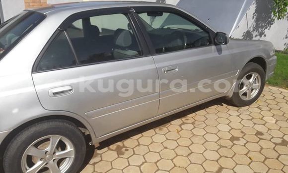 Nunua Ilio tumika Toyota Carina Fedha Gari ndani ya Bujumbura nchini Bujumbura Nunua Ilio tumika Toyota Carina Fedha Gari ndani ya Bujumbura nchini Bujumbura