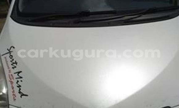 Nunua Ilio tumika Toyota Ractis Nyeupe Gari ndani ya Bujumbura nchini Bujumbura Nunua Ilio tumika Toyota Ractis Nyeupe Gari ndani ya Bujumbura nchini Bujumbura