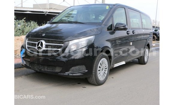 Buy Import Mercedes-Benz 250 Black Car in Import - Dubai in Bujumbura Buy Import Mercedes-Benz 250 Black Car in Import - Dubai in Bujumbura