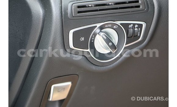 Nunua Imported Mercedes-Benz 250 Nyeusi Gari ndani ya Import - Dubai nchini Bujumbura Nunua Imported Mercedes-Benz 250 Nyeusi Gari ndani ya Import - Dubai nchini Bujumbura