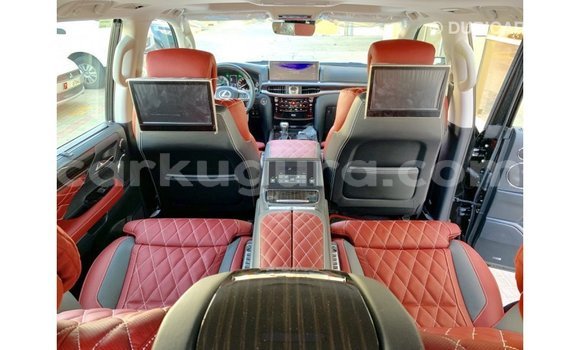 Nunua Imported Lexus LX Nyeusi Gari ndani ya Import - Dubai nchini Bujumbura Nunua Imported Lexus LX Nyeusi Gari ndani ya Import - Dubai nchini Bujumbura