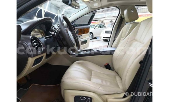 Acheter Import Voiture Jaguar XJ Noir à Import - Dubai, Bujumbura