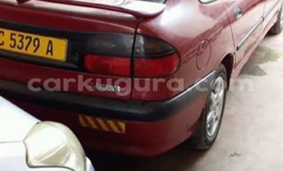 Acheter Occasion Voiture Renault Laguna Rouge à Bujumbura, Bujumbura Acheter Occasion Voiture Renault Laguna Rouge à Bujumbura, Bujumbura