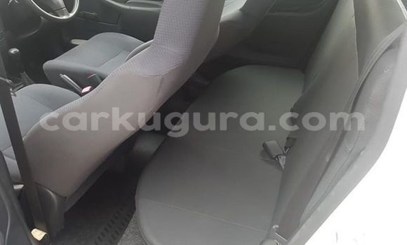 Acheter Occasion Voiture Toyota Probox Blanc à Bujumbura, Bujumbura Acheter Occasion Voiture Toyota Probox Blanc à Bujumbura, Bujumbura