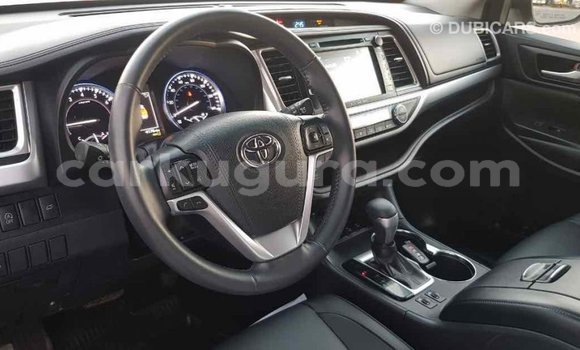 Nunua Imported Toyota Highlander Nyingine Gari ndani ya Import - Dubai nchini Bujumbura Nunua Imported Toyota Highlander Nyingine Gari ndani ya Import - Dubai nchini Bujumbura
