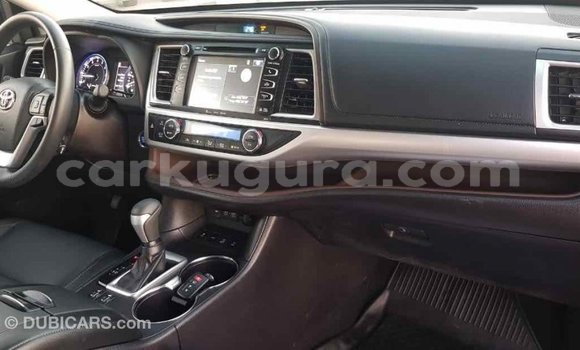 Nunua Imported Toyota Highlander Nyingine Gari ndani ya Import - Dubai nchini Bujumbura Nunua Imported Toyota Highlander Nyingine Gari ndani ya Import - Dubai nchini Bujumbura