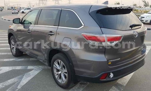 Acheter Import Voiture Toyota Highlander Autre à Import - Dubai, Bujumbura Acheter Import Voiture Toyota Highlander Autre à Import - Dubai, Bujumbura