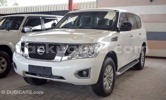 Nunua Imported Nissan Patrol Nyeupe Gari ndani ya Import - Dubai nchini Bujumbura Nunua Imported Nissan Patrol Nyeupe Gari ndani ya Import - Dubai nchini Bujumbura