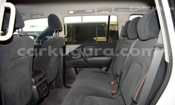 Nunua Imported Nissan Patrol Nyeupe Gari ndani ya Import - Dubai nchini Bujumbura Nunua Imported Nissan Patrol Nyeupe Gari ndani ya Import - Dubai nchini Bujumbura