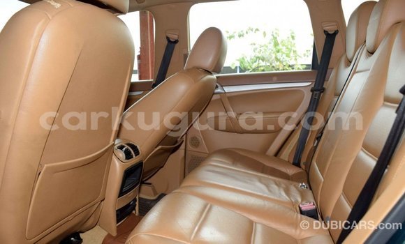 Nunua Imported Porsche Cayenne Kijani Gari ndani ya Import - Dubai nchini Bujumbura Nunua Imported Porsche Cayenne Kijani Gari ndani ya Import - Dubai nchini Bujumbura