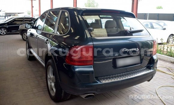 Nunua Imported Porsche Cayenne Kijani Gari ndani ya Import - Dubai nchini Bujumbura Nunua Imported Porsche Cayenne Kijani Gari ndani ya Import - Dubai nchini Bujumbura