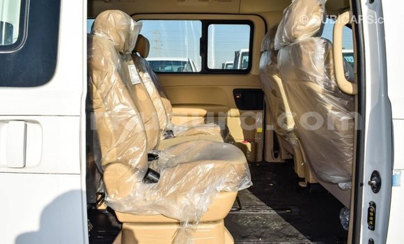 Acheter Import Voiture Hyundai Accent Blanc à Import - Dubai, Bujumbura Acheter Import Voiture Hyundai Accent Blanc à Import - Dubai, Bujumbura