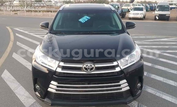Acheter Import Voiture Toyota Highlander Noir à Import - Dubai, Bujumbura Acheter Import Voiture Toyota Highlander Noir à Import - Dubai, Bujumbura