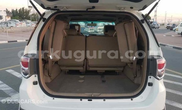 Buy Import Toyota Fortuner White Car in Import - Dubai in Bujumbura Buy Import Toyota Fortuner White Car in Import - Dubai in Bujumbura