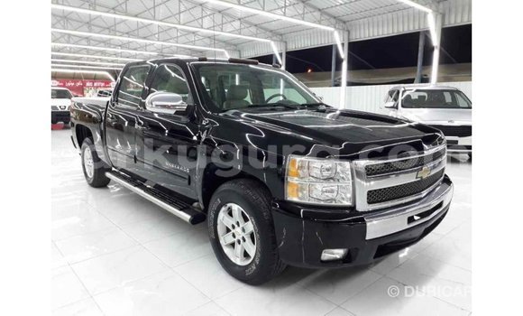 Nunua Imported Chevrolet Silverado Nyeusi Gari ndani ya Import - Dubai nchini Bujumbura Nunua Imported Chevrolet Silverado Nyeusi Gari ndani ya Import - Dubai nchini Bujumbura