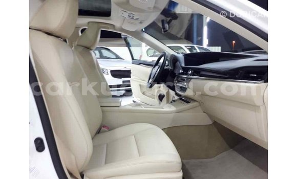 Nunua Imported Lexus ES Nyeupe Gari ndani ya Import - Dubai nchini Bujumbura Nunua Imported Lexus ES Nyeupe Gari ndani ya Import - Dubai nchini Bujumbura