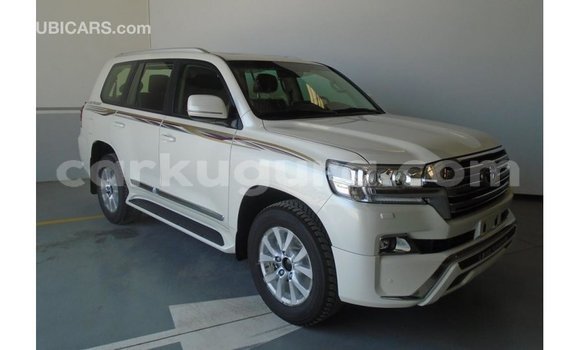 Nunua Imported Toyota Land Cruiser Nyingine Gari ndani ya Import - Dubai nchini Bujumbura Nunua Imported Toyota Land Cruiser Nyingine Gari ndani ya Import - Dubai nchini Bujumbura