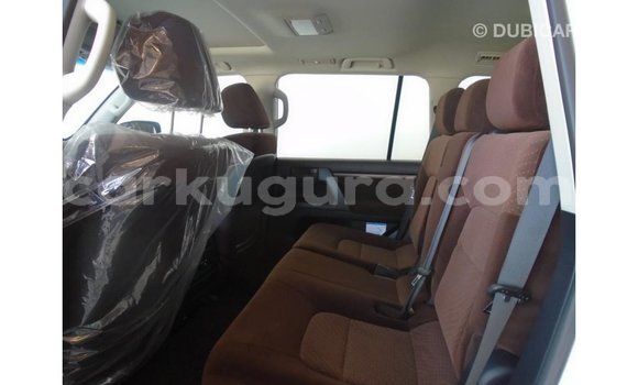 Nunua Imported Toyota Land Cruiser Nyingine Gari ndani ya Import - Dubai nchini Bujumbura Nunua Imported Toyota Land Cruiser Nyingine Gari ndani ya Import - Dubai nchini Bujumbura