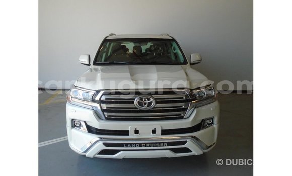 Nunua Imported Toyota Land Cruiser Nyingine Gari ndani ya Import - Dubai nchini Bujumbura Nunua Imported Toyota Land Cruiser Nyingine Gari ndani ya Import - Dubai nchini Bujumbura