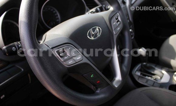 Nunua Imported Hyundai Santa Fe Nyeusi Gari ndani ya Import - Dubai nchini Bujumbura Nunua Imported Hyundai Santa Fe Nyeusi Gari ndani ya Import - Dubai nchini Bujumbura