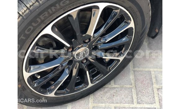 Acheter Import Voiture Hyundai Elantra Noir à Import - Dubai, Bujumbura