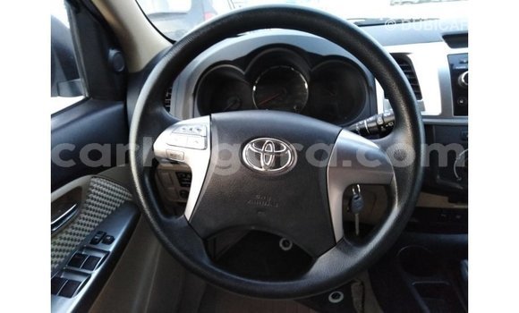 Buy Import Toyota Fortuner White Car in Import - Dubai in Bujumbura Buy Import Toyota Fortuner White Car in Import - Dubai in Bujumbura