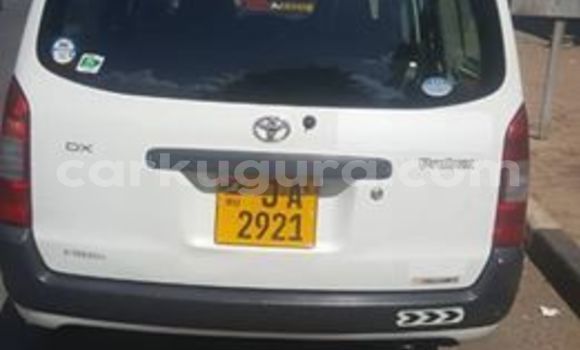 Nunua Ilio tumika Toyota Probox Nyeupe Gari ndani ya Bujumbura nchini Bujumbura Nunua Ilio tumika Toyota Probox Nyeupe Gari ndani ya Bujumbura nchini Bujumbura