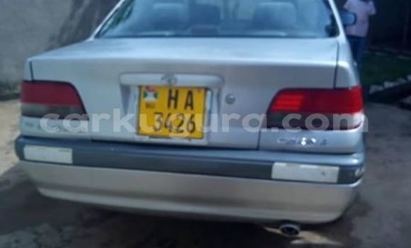 Nunua Ilio tumika Toyota Carina Fedha Gari ndani ya Bujumbura nchini Bujumbura Nunua Ilio tumika Toyota Carina Fedha Gari ndani ya Bujumbura nchini Bujumbura