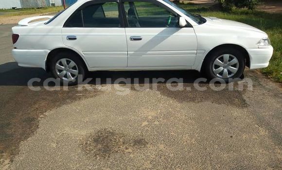 Nunua Ilio tumika Toyota Carina Nyeupe Gari ndani ya Bujumbura nchini Bujumbura Nunua Ilio tumika Toyota Carina Nyeupe Gari ndani ya Bujumbura nchini Bujumbura