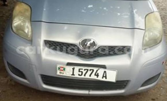 Nunua Ilio tumika Toyota Vitz Nyingine Gari ndani ya Bujumbura nchini Bujumbura Nunua Ilio tumika Toyota Vitz Nyingine Gari ndani ya Bujumbura nchini Bujumbura