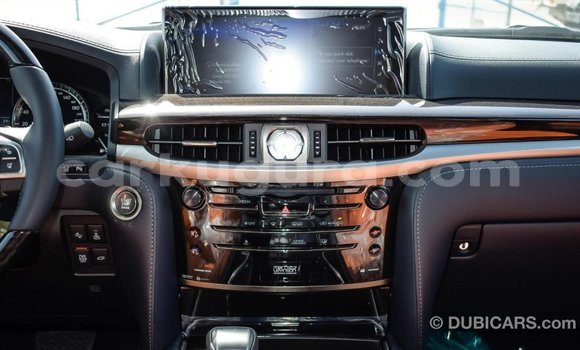 Acheter Import Voiture Lexus LX Blanc à Import - Dubai, Bujumbura Acheter Import Voiture Lexus LX Blanc à Import - Dubai, Bujumbura