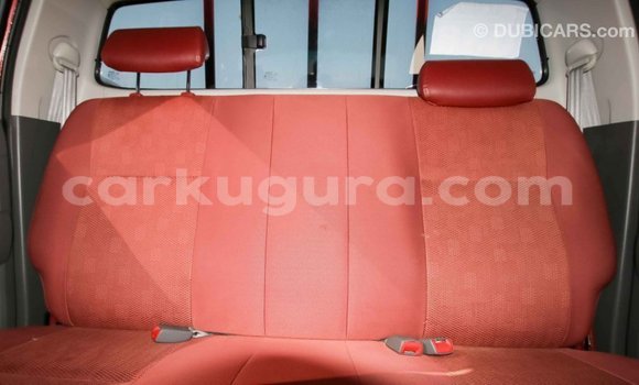 Nunua Imported Toyota Hilux Nyekundu Gari ndani ya Import - Dubai nchini Bujumbura Nunua Imported Toyota Hilux Nyekundu Gari ndani ya Import - Dubai nchini Bujumbura