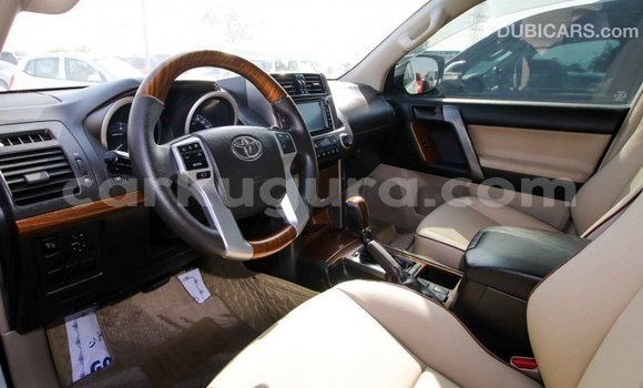 Nunua Imported Toyota Prado Nyeupe Gari ndani ya Import - Dubai nchini Bujumbura Nunua Imported Toyota Prado Nyeupe Gari ndani ya Import - Dubai nchini Bujumbura