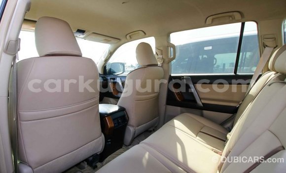 Nunua Imported Toyota Prado Nyeupe Gari ndani ya Import - Dubai nchini Bujumbura Nunua Imported Toyota Prado Nyeupe Gari ndani ya Import - Dubai nchini Bujumbura