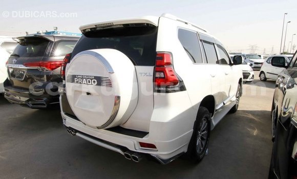 Nunua Imported Toyota Prado Nyeupe Gari ndani ya Import - Dubai nchini Bujumbura Nunua Imported Toyota Prado Nyeupe Gari ndani ya Import - Dubai nchini Bujumbura