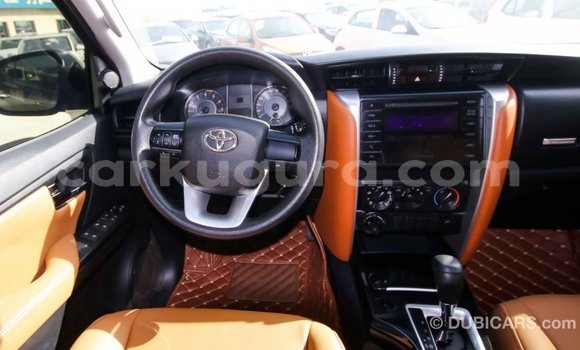 Nunua Imported Toyota Fortuner Nyingine Gari ndani ya Import - Dubai nchini Bujumbura Nunua Imported Toyota Fortuner Nyingine Gari ndani ya Import - Dubai nchini Bujumbura