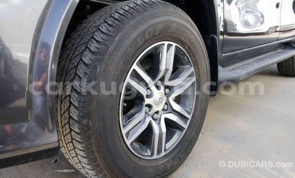 Nunua Imported Toyota Fortuner Nyingine Gari ndani ya Import - Dubai nchini Bujumbura Nunua Imported Toyota Fortuner Nyingine Gari ndani ya Import - Dubai nchini Bujumbura