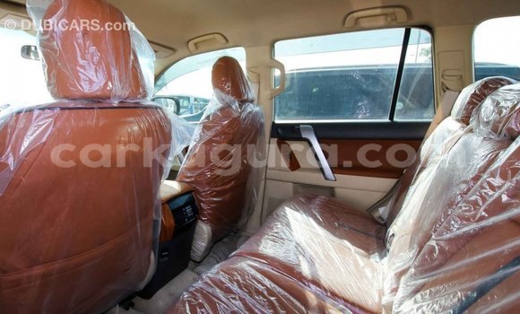 Nunua Imported Toyota Prado Nyeupe Gari ndani ya Import - Dubai nchini Bujumbura Nunua Imported Toyota Prado Nyeupe Gari ndani ya Import - Dubai nchini Bujumbura