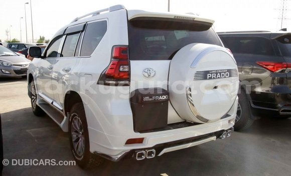 Nunua Imported Toyota Prado Nyeupe Gari ndani ya Import - Dubai nchini Bujumbura Nunua Imported Toyota Prado Nyeupe Gari ndani ya Import - Dubai nchini Bujumbura