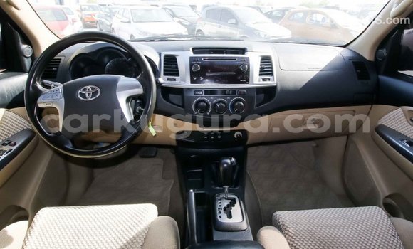 Acheter Import Voiture Toyota Fortuner Autre à Import - Dubai, Bujumbura Acheter Import Voiture Toyota Fortuner Autre à Import - Dubai, Bujumbura