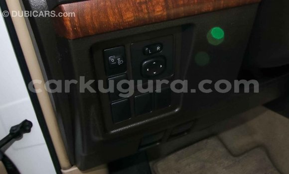 Nunua Imported Toyota Prado Nyeupe Gari ndani ya Import - Dubai nchini Bujumbura Nunua Imported Toyota Prado Nyeupe Gari ndani ya Import - Dubai nchini Bujumbura