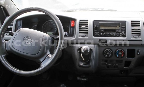 Nunua Imported Toyota Hiace Nyeupe Gari ndani ya Import - Dubai nchini Bujumbura Nunua Imported Toyota Hiace Nyeupe Gari ndani ya Import - Dubai nchini Bujumbura
