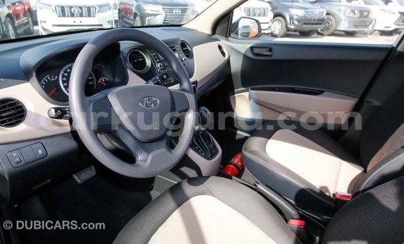 Nunua Imported Hyundai i10 Nyeupe Gari ndani ya Import - Dubai nchini Bujumbura Nunua Imported Hyundai i10 Nyeupe Gari ndani ya Import - Dubai nchini Bujumbura