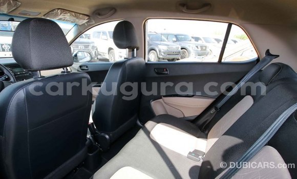 Nunua Imported Hyundai i10 Nyeupe Gari ndani ya Import - Dubai nchini Bujumbura Nunua Imported Hyundai i10 Nyeupe Gari ndani ya Import - Dubai nchini Bujumbura