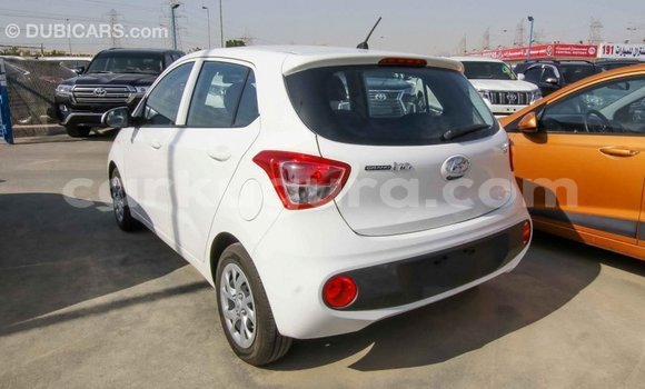 Nunua Imported Hyundai i10 Nyeupe Gari ndani ya Import - Dubai nchini Bujumbura Nunua Imported Hyundai i10 Nyeupe Gari ndani ya Import - Dubai nchini Bujumbura