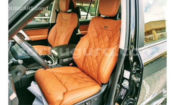 Nunua Imported Toyota Land Cruiser Nyeusi Gari ndani ya Import - Dubai nchini Bujumbura Nunua Imported Toyota Land Cruiser Nyeusi Gari ndani ya Import - Dubai nchini Bujumbura