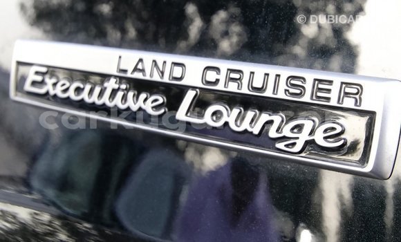 Acheter Import Voiture Toyota Land Cruiser Noir à Import - Dubai, Bujumbura Acheter Import Voiture Toyota Land Cruiser Noir à Import - Dubai, Bujumbura