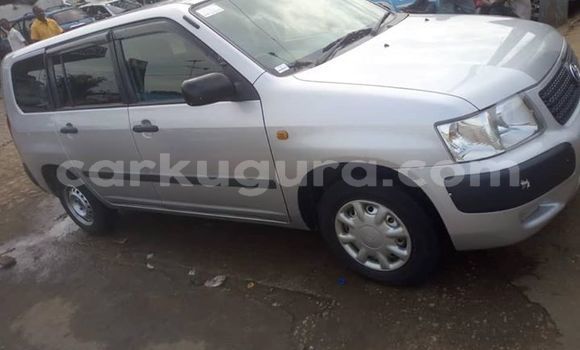 Acheter Occasion Voiture Toyota Succeed Gris à Bujumbura, Bujumbura Acheter Occasion Voiture Toyota Succeed Gris à Bujumbura, Bujumbura